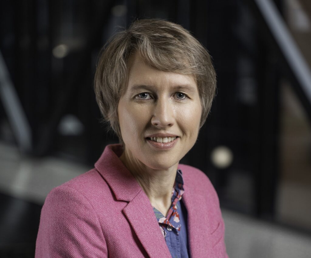 Dr. Susanne Durst