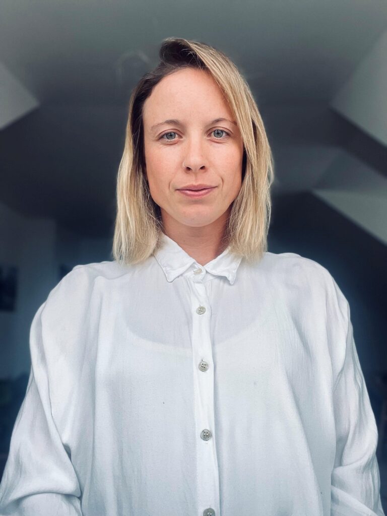 Dr. Alexandra Hoffmann